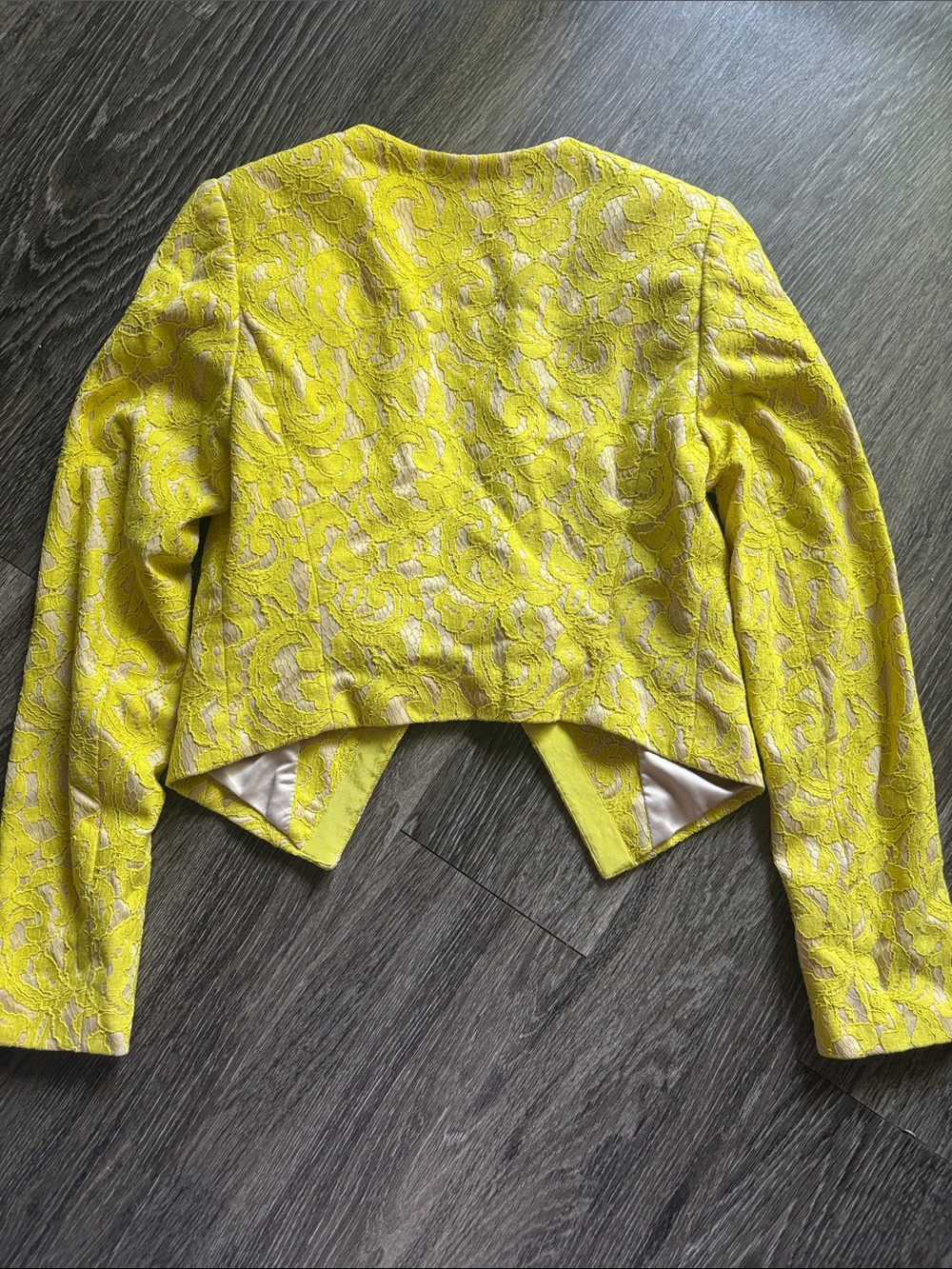Anthropologie Y2K Yellow Lace Cropped Blazer - Picture 6 of 10